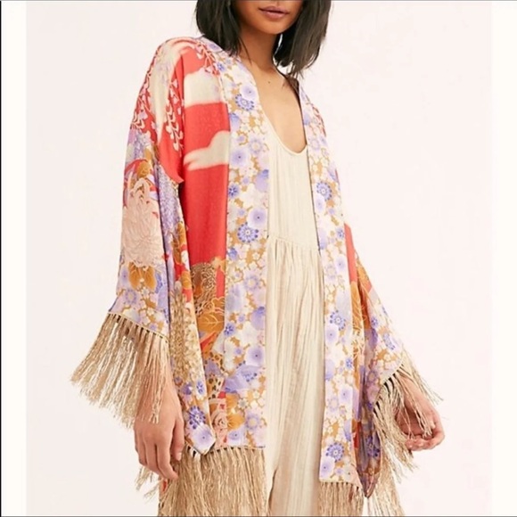 SOLD***Spell and the Gypsy kimono Robe S/M - Picture 8 of 8